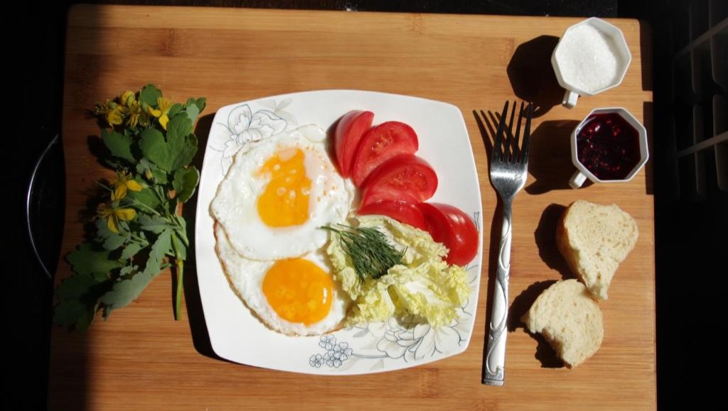 A typical homemade Kyrgyz breakfast